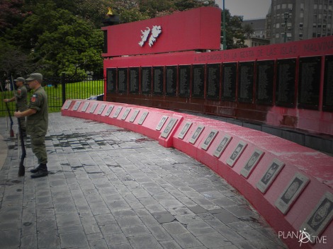 Malvinas Memorial in Buenos Aires, Argentinien - (c) Planätive